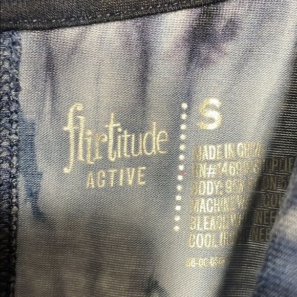 Flirtitude Tie-Dye Sleeveless Women's Top - Blue - Picture 5 of 8